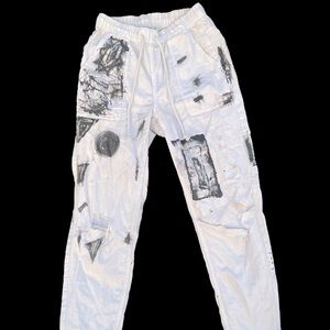 Size 2/4 American eagle flipped